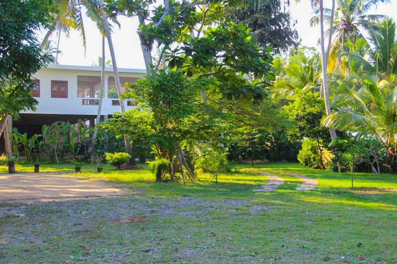 Hotel Indigo Unawatuna Exterior photo